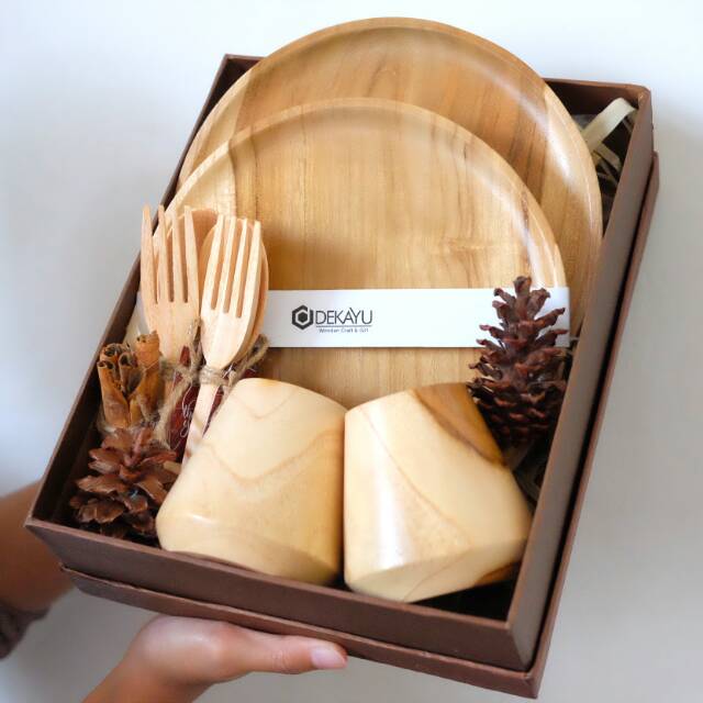 Dekayu Hampers  Pernikahan Flavo Wedding Gift Box 