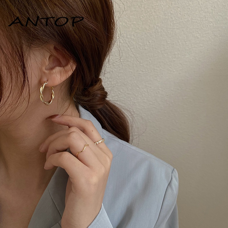 1 Pair Woven Twist Creative Earrings Korean Retro Fashion Earrings Metal Circle Jewelry ANTOP