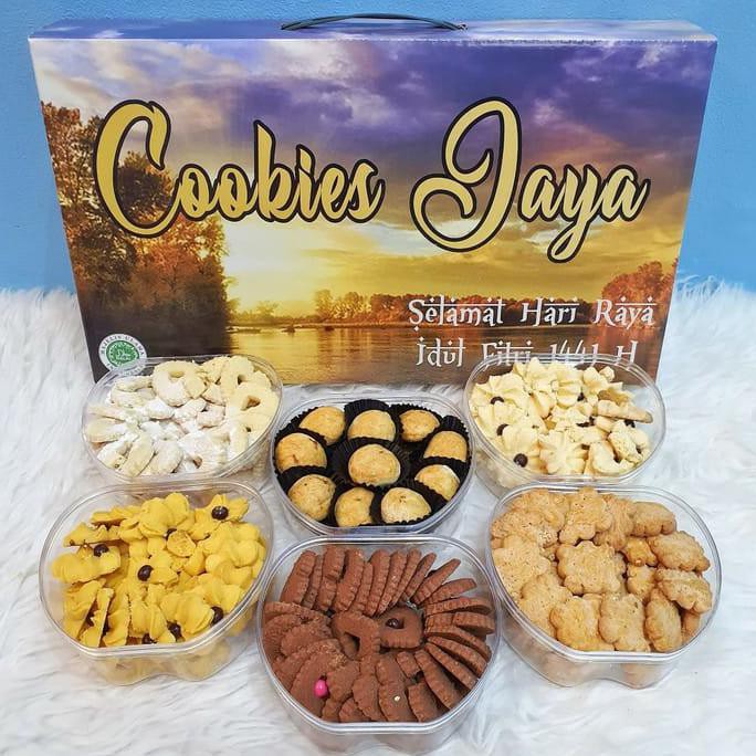 

Parcel Kue Lebaran Cookies Jaya , Diamond Sari