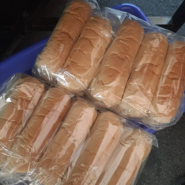 

Roti hotdog isi 10