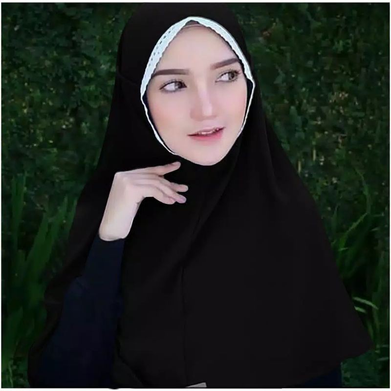 Bergo Renda Al Azhar