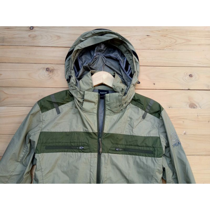 jaket blackyack uniql