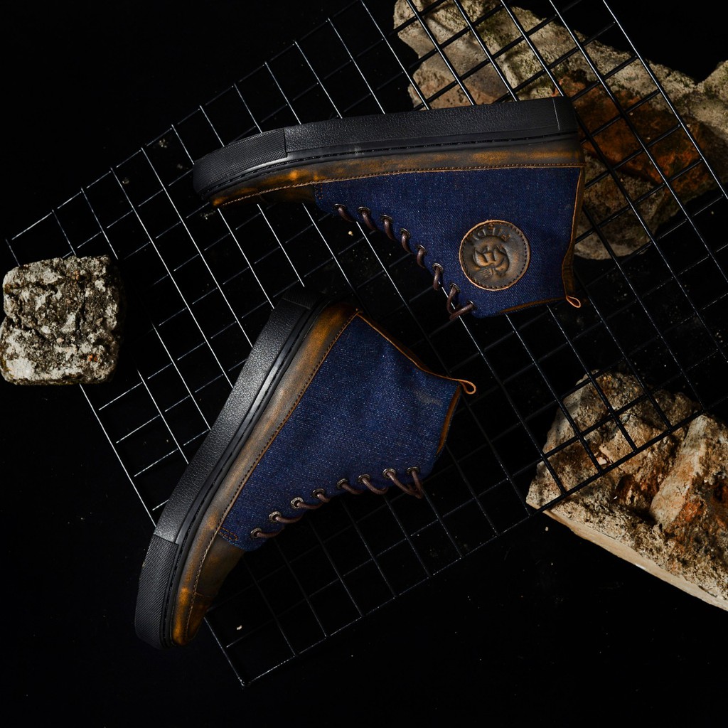 Sepatu Sneakers Original Piede Handmade Kulit Asli