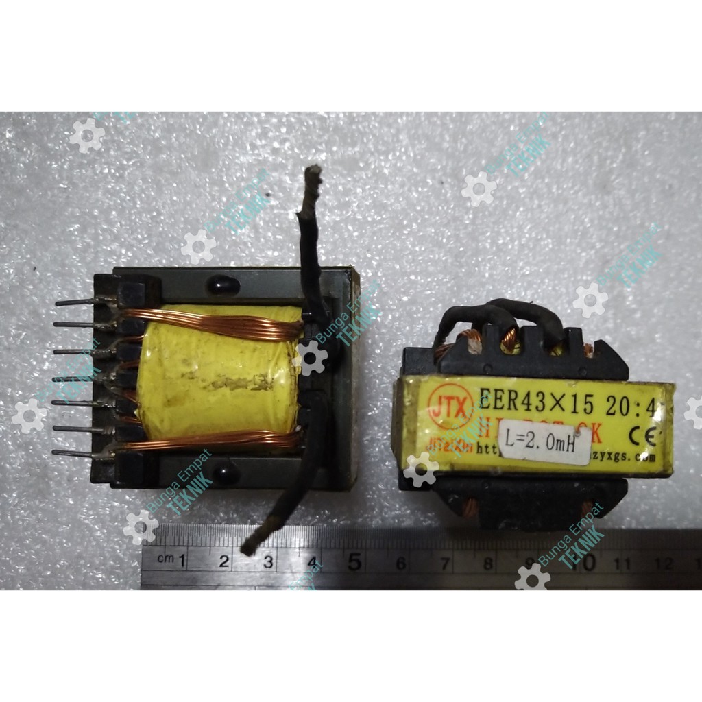 KOMPONEN TRAFO EER 43X15 20:4