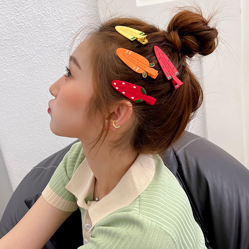 Fashion Cute Strawberry Hair Clip Women Barrettes Bangs Clip Hairpin for Girls Sweet Hair Accessories