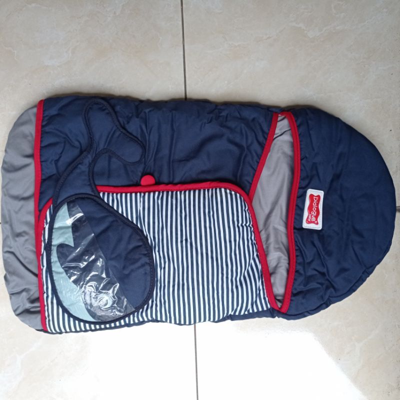 Preloved bundling dialogue whale series  gendongan bayi | selimut bayi