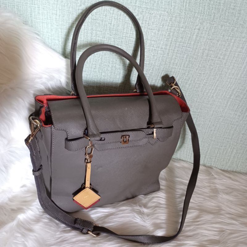 BRERA PRELOVED TAS WANITA SLING HANDBAG ABU