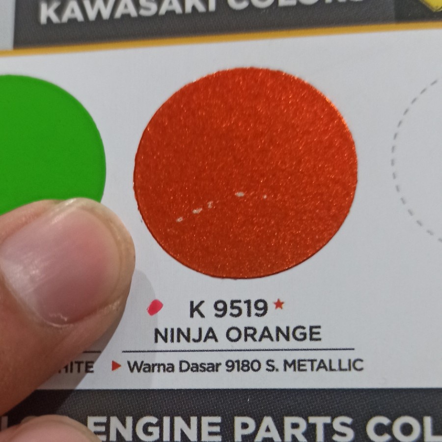 DITON PREMIUM * K 9519 NINJA ORANGE KAWASAKI Jingga Cat Semprot Pilox Pylox