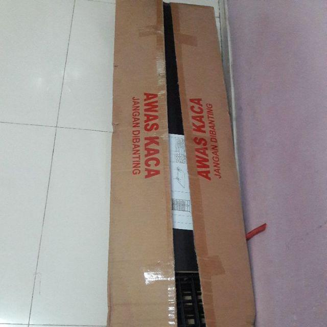 Lemari Rak Sepatu Minimalis Pintu Kaca (harga Promo)