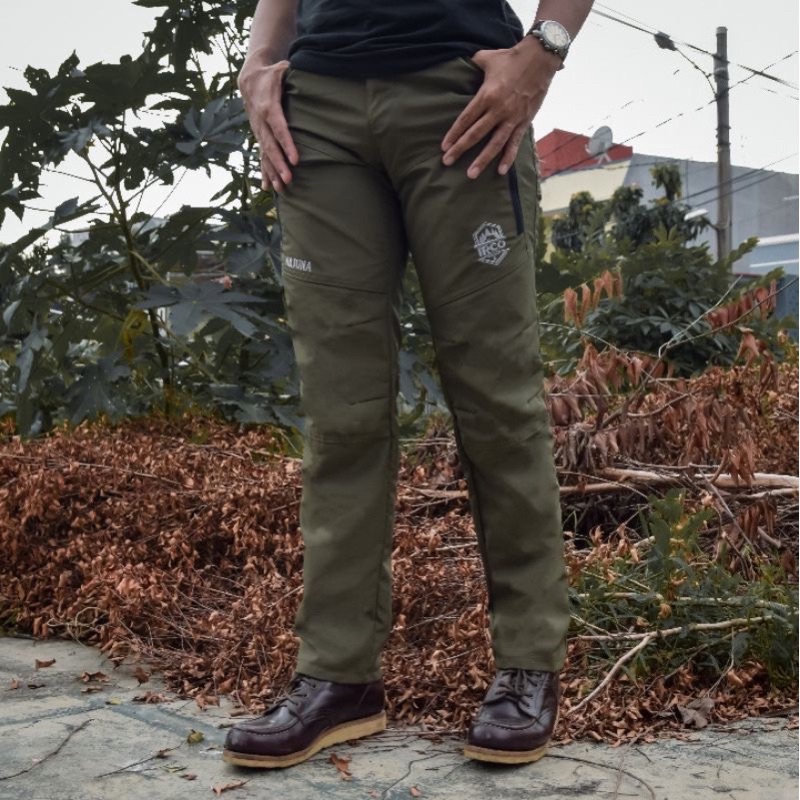 Irco Arjuna Celana Gunung Hiking Outdoor Quickdry Original Pria dan Wanita - Hijau Army