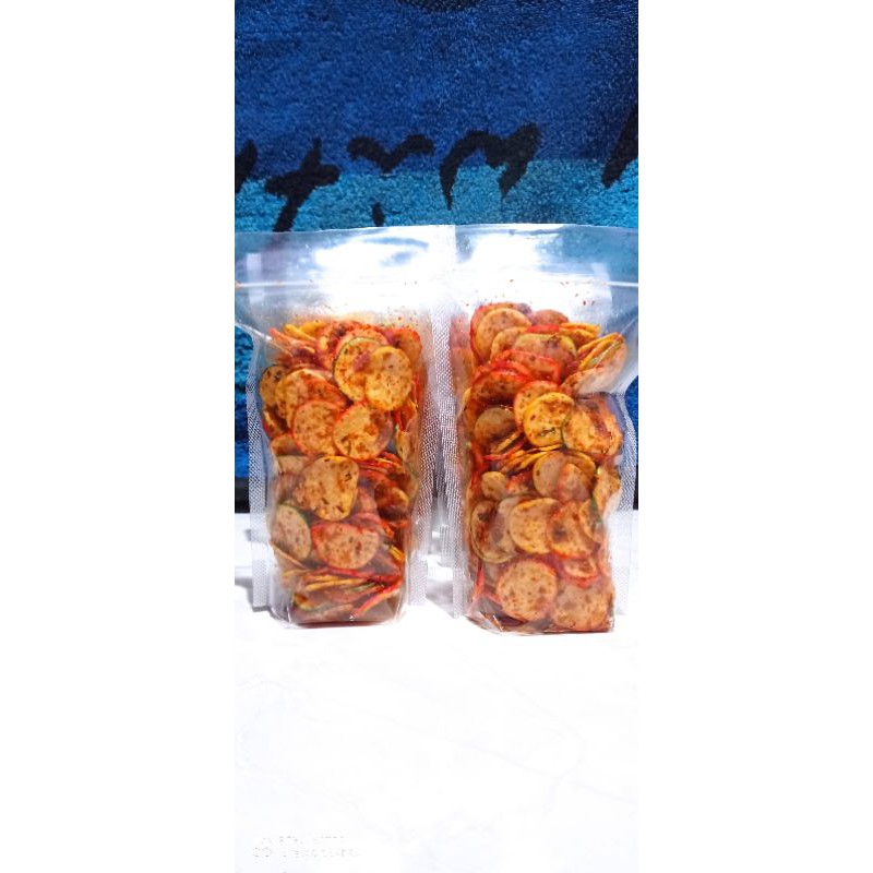 

Kerupuk bantat/seblak Pedas 150grm dan 500grm diracik mengunakan bumbu seblak pedas