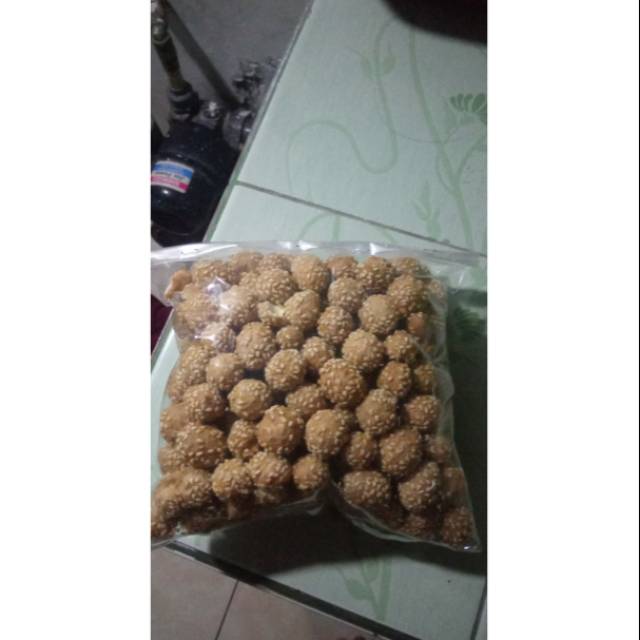 

Kue kering onde onde