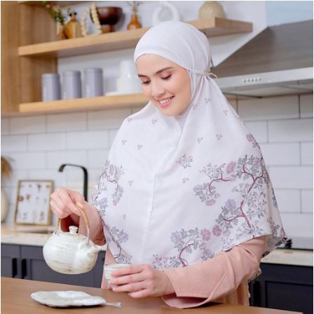 DOA INDONESIA BAITI KHIMAR CALANTHA REGULAR BROKEN WHITE