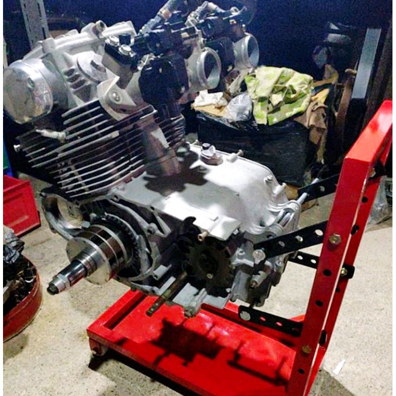 dudukan mesin engine stand