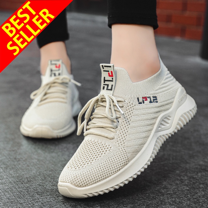 QINGSHUI Sepatu Kets Wanita Berkualitas Tinggi Sepatu Lari Wanita Yang Nyaman Wanita Sneakers Bernapas Sepatu Lari Wanita Kaus Kaki Sneakers Luar Sepatu Olahraga Wanita Slip-on Sepatu Flat Wanita Hiking Sepatu