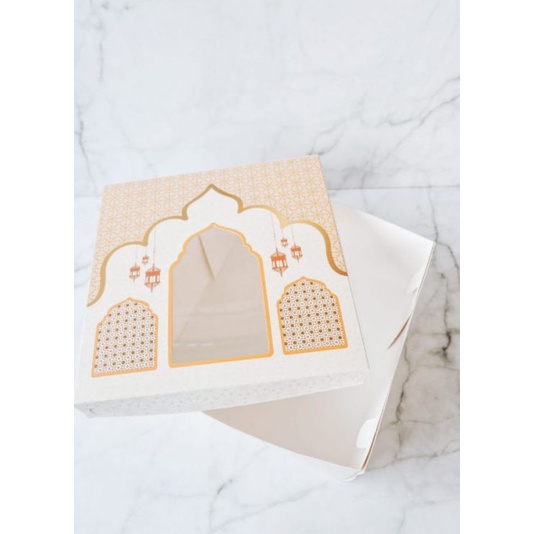 

(10 Pcs) Box Hempres Idul Fitri Kotak Kue Lebaran Kardus Roti Dus Bingkisan Ukuran 20 x 20 x 10 Cm