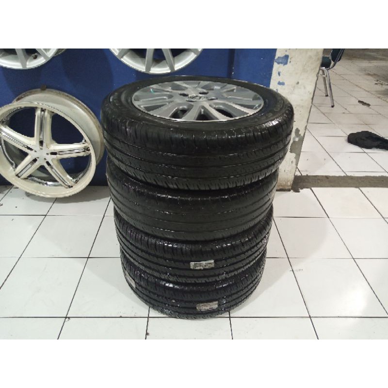 velg mobil bekas mobilio ring 15x5 pcd 4x100 plus ban seken murah