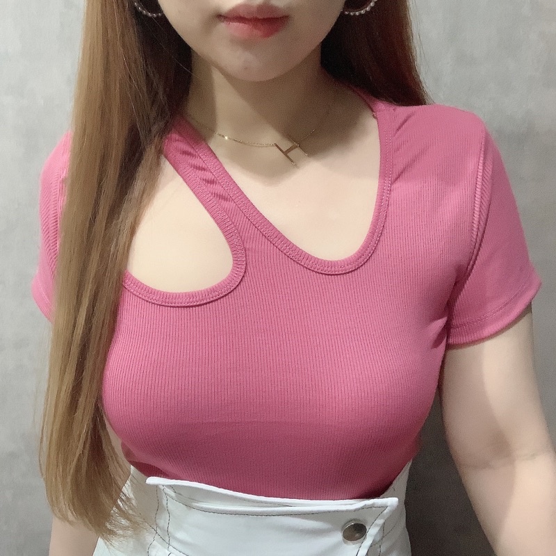 Rib Fitted Asymmetric Cut Out Short Sleeve Top | Baju Kaos Rib Knit Lengan Pendek Atasan Wanita Korean Fashion | Maimon Grosir