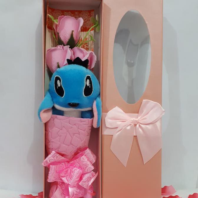 

Open Ds Paket Valentine Buket Boneka Stitch Bunga Pink Kotak Kado Exclusive