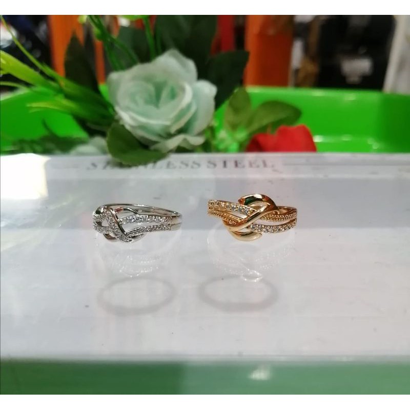 Cincin pria wanita Titanium elegan mewah anti luntur lapis emas 22k motif pilihan