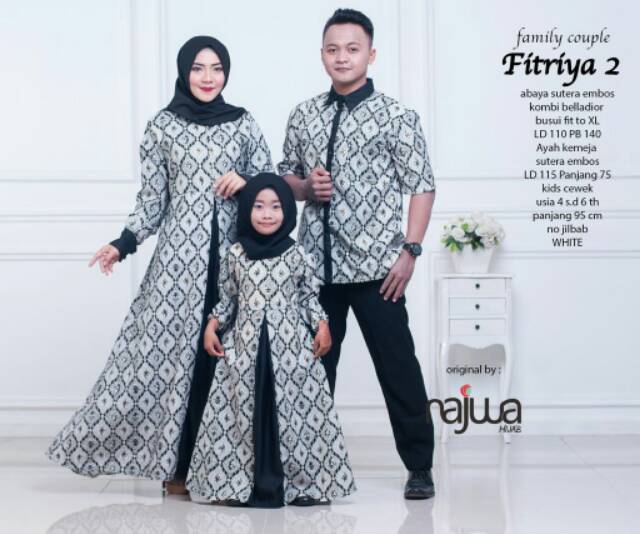 Baju batik couple ayah ibu dan anak laki laki