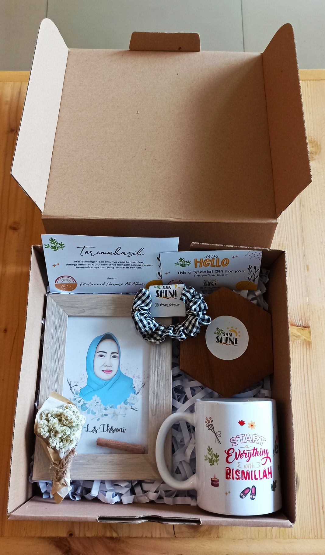 Frame Bingkai Foto Minimalis Uk 4r 10x15cm Fiber Motif Serat Kayu (cream)