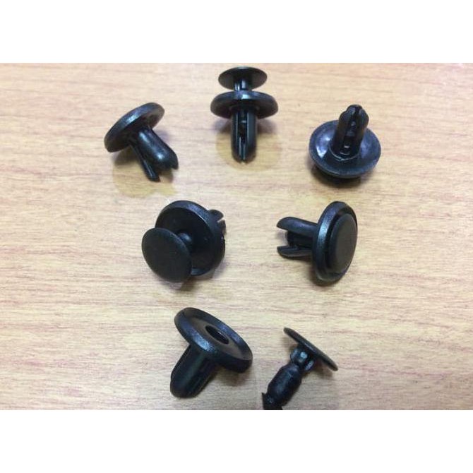 KANCING KLIP BEMPER HEADLAMP MOBIL MITSUBISHI MIRAGE MR288150 ( SFLF ) DISKON