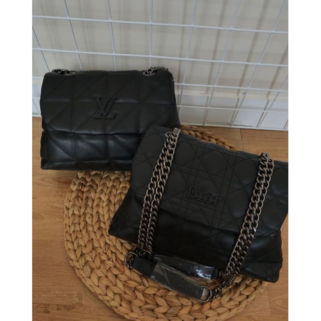 Tas selempang Dior Part 1