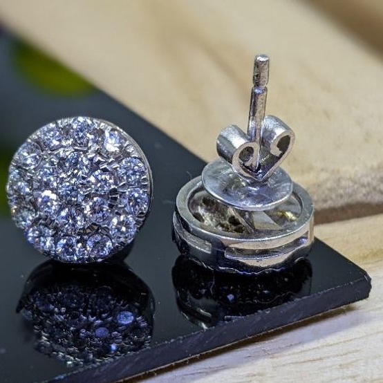 GIWANG EMAS BERLIAN EROPA / GIWANG BERLIAN EROPA ASLI / ANTING BERLIAN EROPA ASLI BERKUALITAS 1,080c