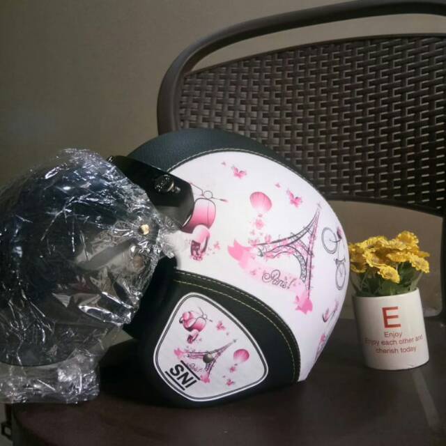 HELM BOGO MAKASSAR PARIS PINK