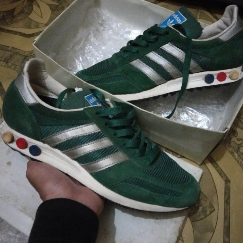 LA Trainer og green