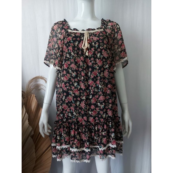 Blouse sabrina bunga