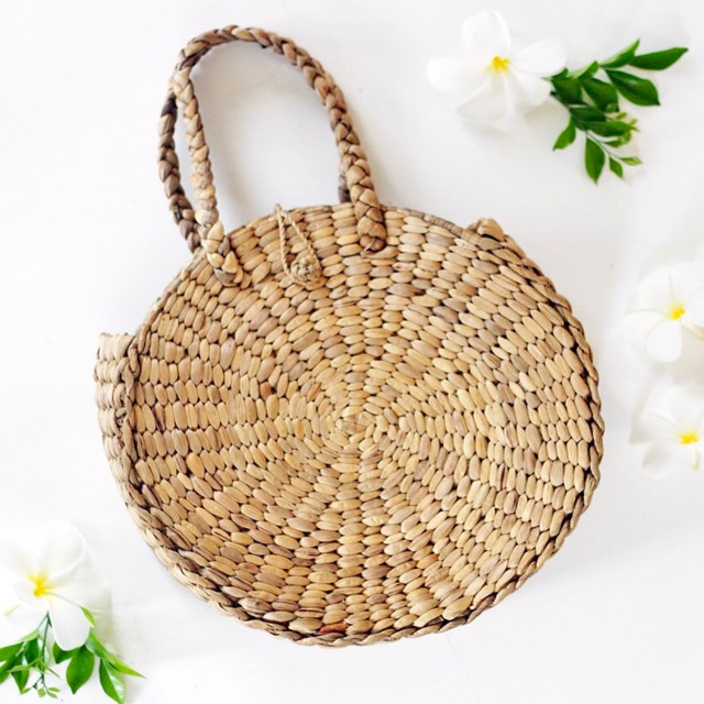 Kerajinan Dari Eceng Gondok