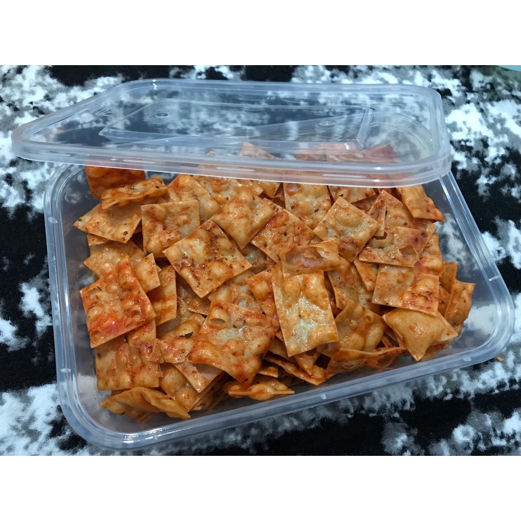 

Kripik Pangsit Balado 200 gram