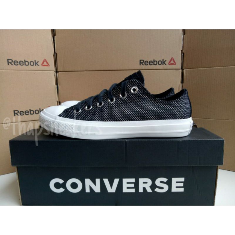 black silver converse