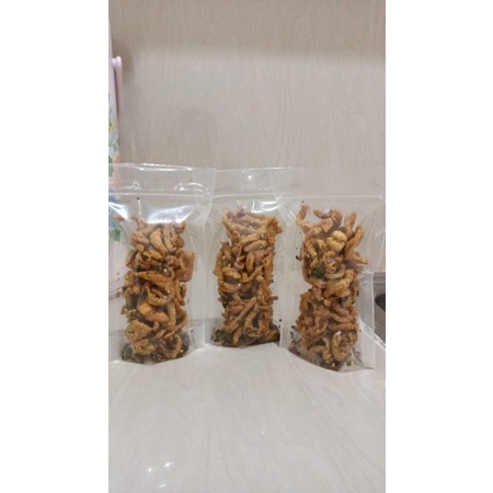 

keripik usus goreng pedas enak wajib coba