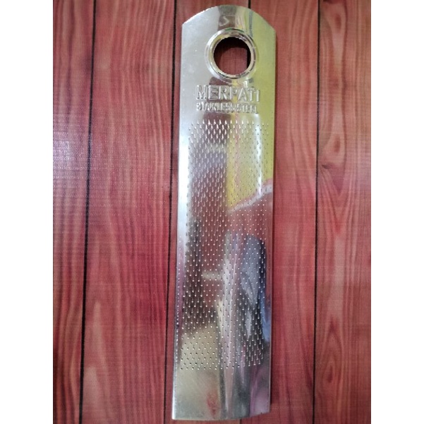 Parutan Kelapa (Halus) ukuran M