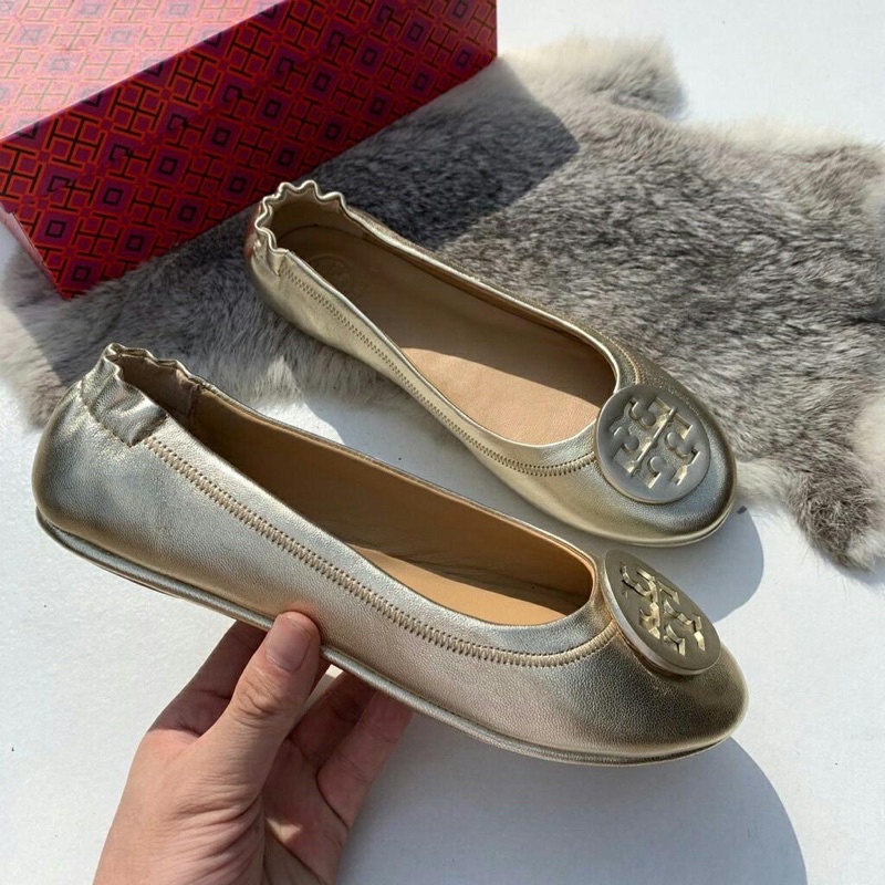 Tory Burch Leather Gold Travel Shoes minnie  STB01-16