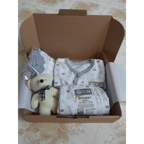 Baby Hampers / Baju Bayi Merk Fluffy / Baby Gift / Kado Bayi Perempuan dan laki-laki / Hadiah Lahira
