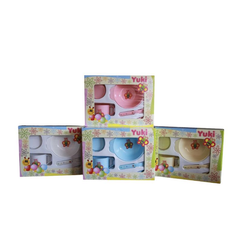 Peralatan makan YUKI baby gift set