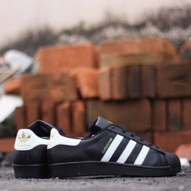 Sepatu Fashion Casual Adidas Superstar Black Stripe White Hitam Strip Putih Original 100% Murah