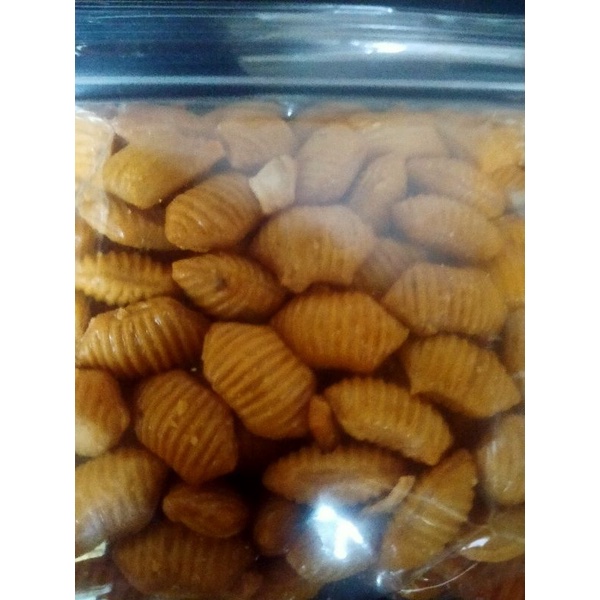 

pangpang manis segi enam 95g