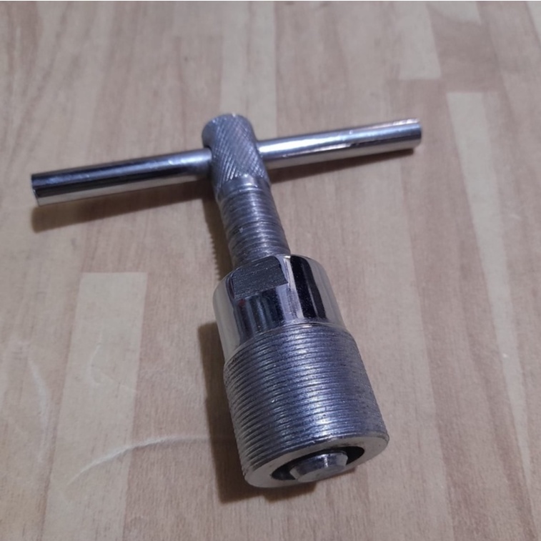 Tracker magnet vespa (ass besar)