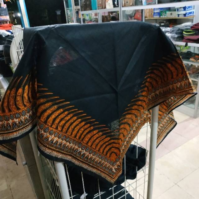 UDENG SEGITIGA JAWA ,  UDENG PONOROGO ,  UDENG SEGITIGA BATIK