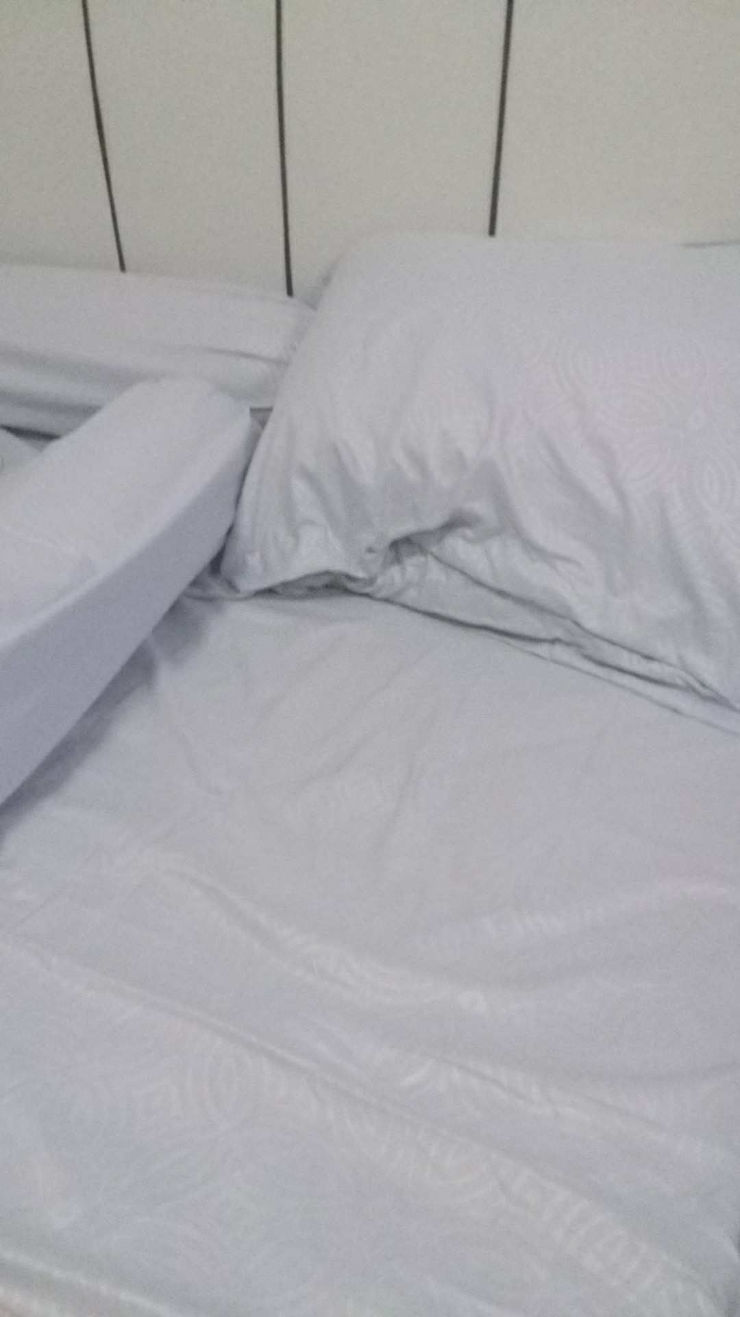 Sprei Hotel Polos Kendra T30 Dengan Emboss Bahan Microsilk Uk King/queen