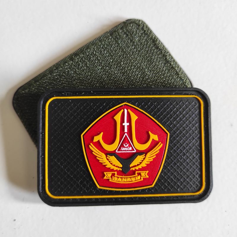 PATCH RUBBER LOGO BANSER SEGI LIMA KOTAK/ANSOR/TEMPELAN EMBLEM KARET VELCRO