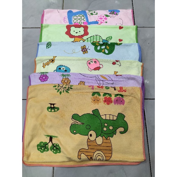 Handuk Bayi Lembut dan Nyerap Karakter Lucu Super 50x100