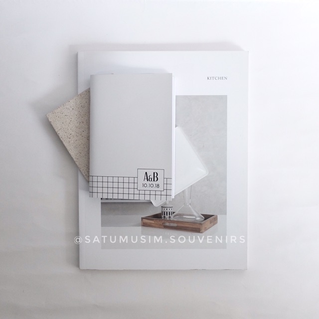 

Souvenir pernikahan notebook // SIMPLE 02