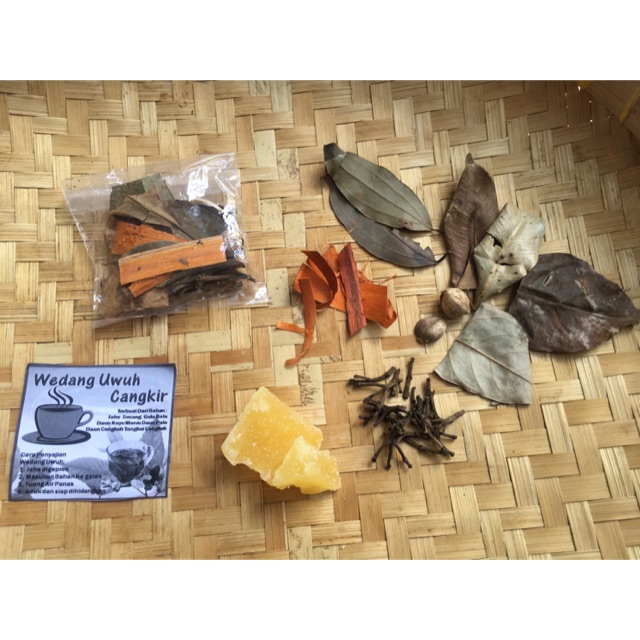 

Teh Uwuh (Rempah+Gula Batu)