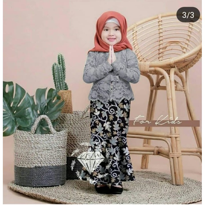 untuk anak 3sd12 tahun kebaya set shireen brukat batik 5 ukuran M sd 3XL 8 warna